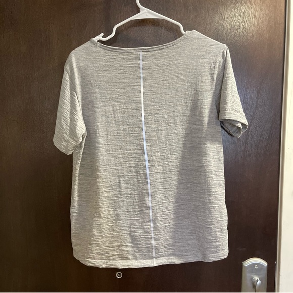 Rapha Merino Wool Gray Casual Tee Short Sleeved with Reflective tape on the back - Picture 2 of 7